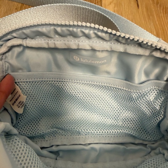 lululemon Light Blue Mist Crossbody Belt Bag - Picture 13 of 16